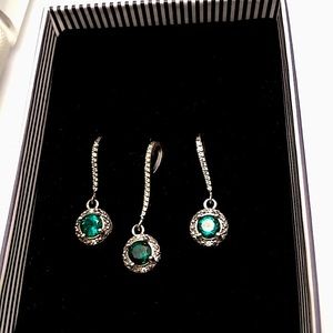 Created Emerald Lavish